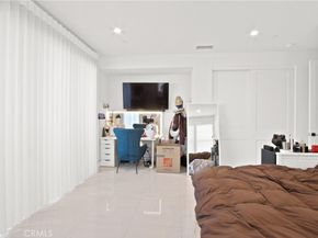 208 Ocean Place, Seal Beach CA 90740