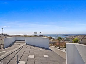 208 Ocean Place, Seal Beach CA 90740