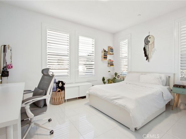 208 Ocean Place, Seal Beach CA 90740