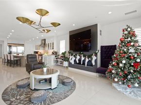 208 Ocean Place, Seal Beach CA 90740