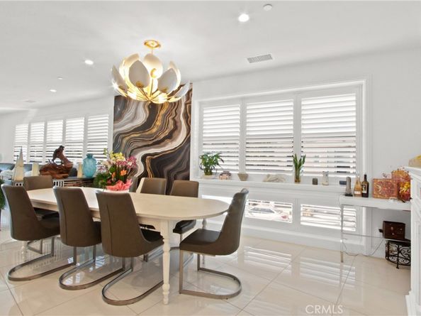 208 Ocean Place, Seal Beach CA 90740