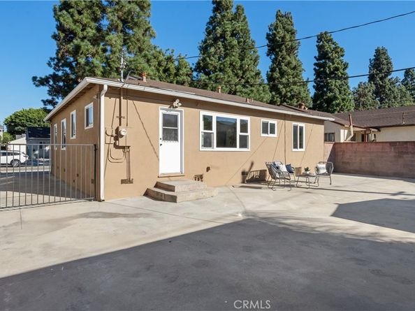 3523 Kallin Avenue, Long Beach CA 90808
