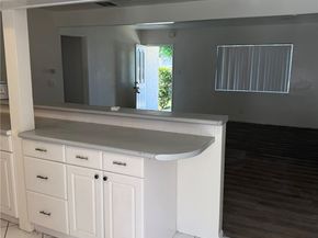25601 Crenshaw Boulevard, Torrance CA 90505