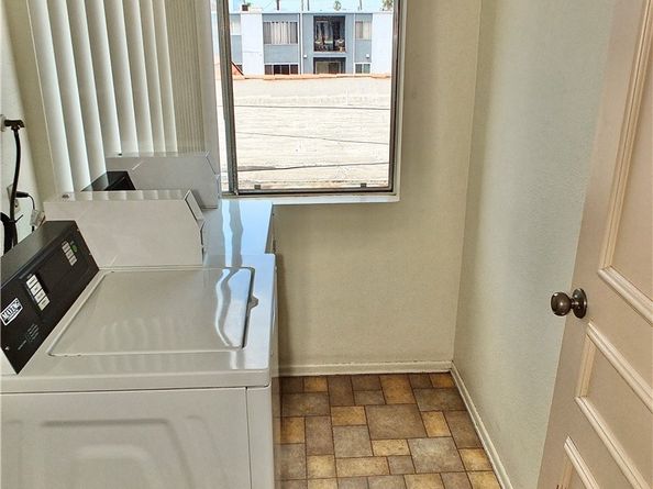 2805 E 3rd Street #10 10, Long Beach CA 90814