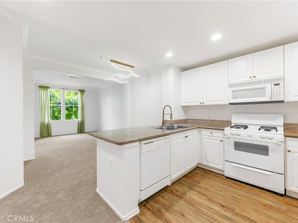 2257 Watermarke Place, Irvine CA 92612