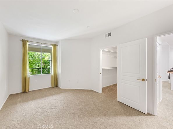 2257 Watermarke Place, Irvine CA 92612