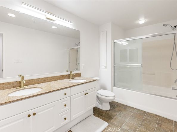 2257 Watermarke Place, Irvine CA 92612