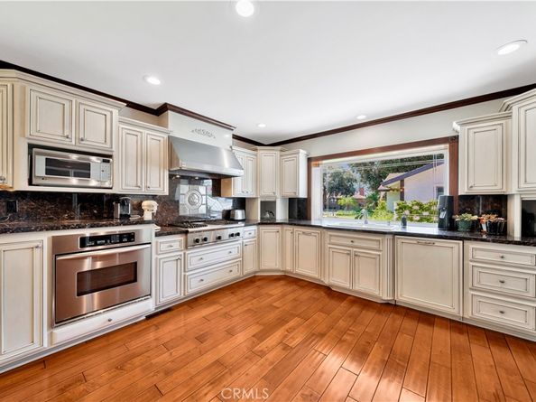 2108 N Rosewood Avenue, Santa Ana CA 92706