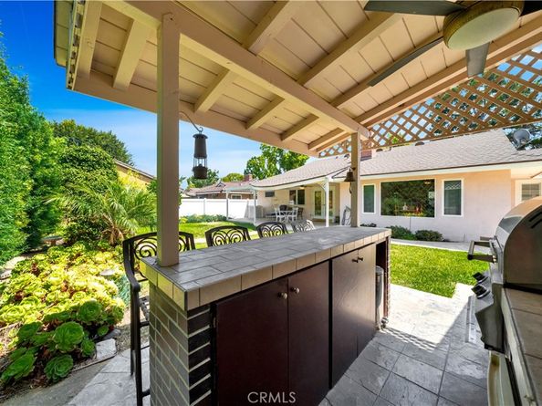 2108 N Rosewood Avenue, Santa Ana CA 92706