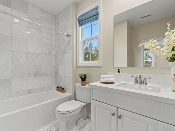 208 Radial, Irvine CA 92618