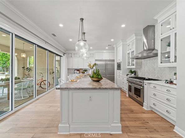 208 Radial, Irvine CA 92618