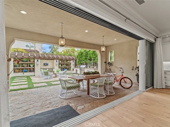 208 Radial, Irvine CA 92618