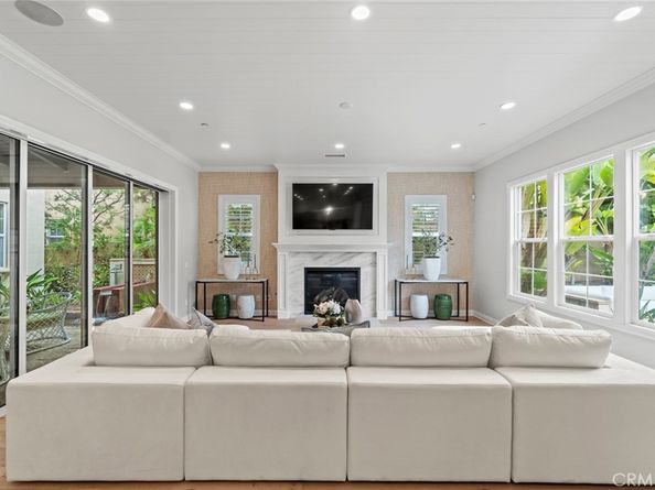 208 Radial, Irvine CA 92618