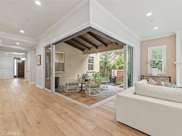 208 Radial, Irvine CA 92618