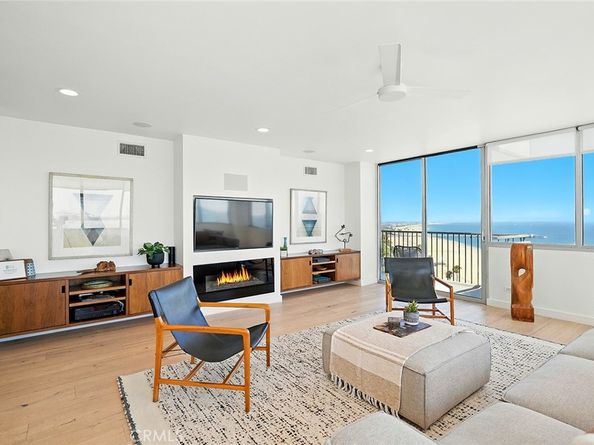 2999 E Ocean Boulevard 1320, Long Beach CA 90803