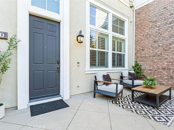 60 Fringe Tree, Irvine CA 92606