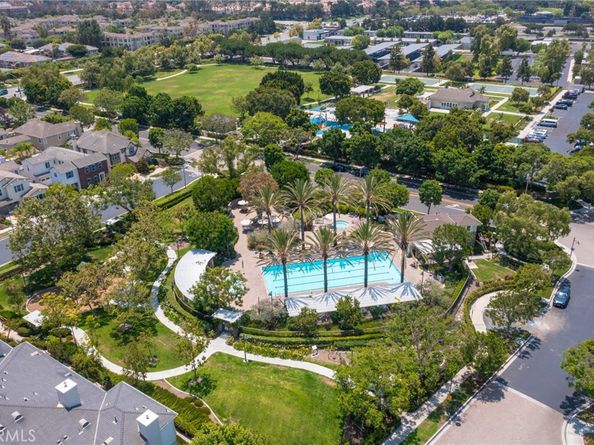 60 Fringe Tree, Irvine CA 92606
