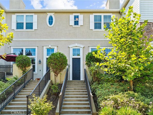 60 Fringe Tree, Irvine CA 92606
