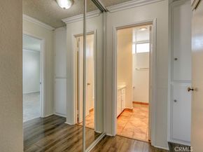 545 Chestnut Avenue 206, Long Beach CA 90802