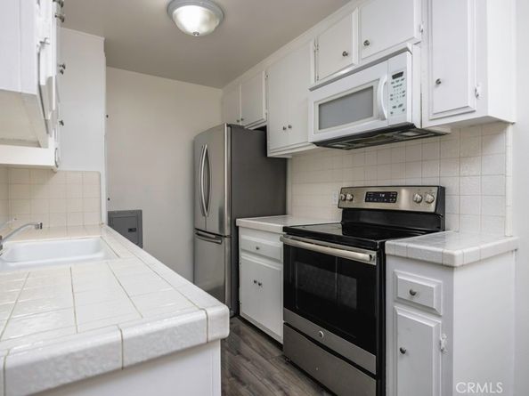 545 Chestnut Avenue 206, Long Beach CA 90802