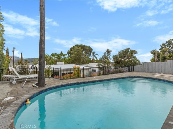 7335 Kyle Street, Tujunga CA 91042