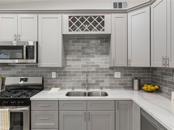 7335 Kyle Street, Tujunga CA 91042