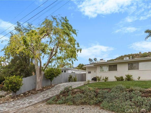 7335 Kyle Street, Tujunga CA 91042