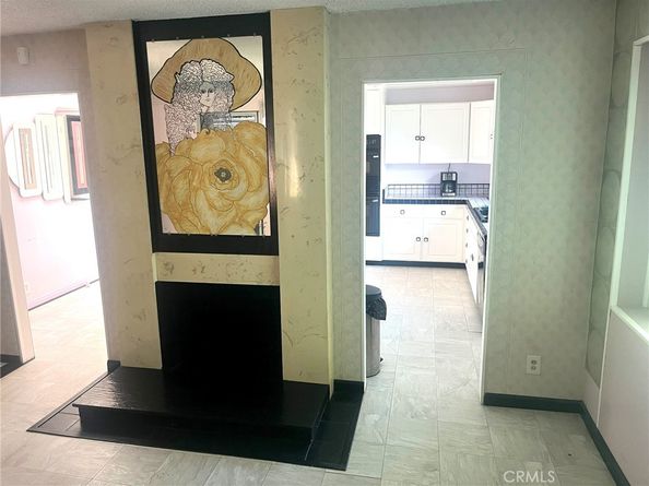 3050 Madison Avenue, Costa Mesa CA 92626