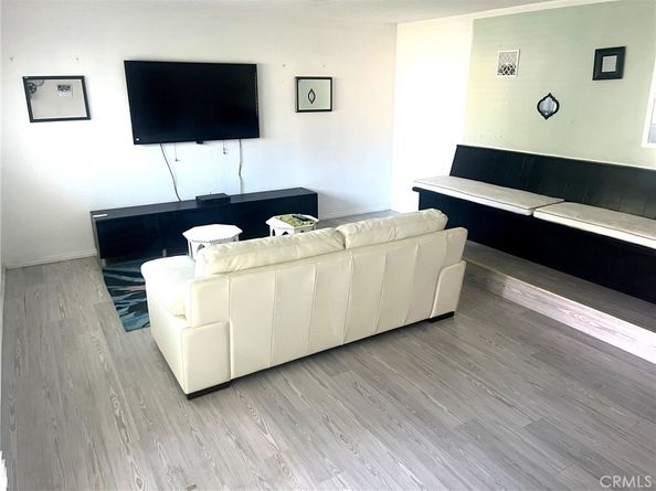 3050 Madison Avenue, Costa Mesa CA 92626