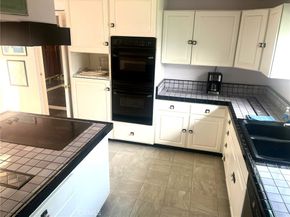 3050 Madison Avenue, Costa Mesa CA 92626