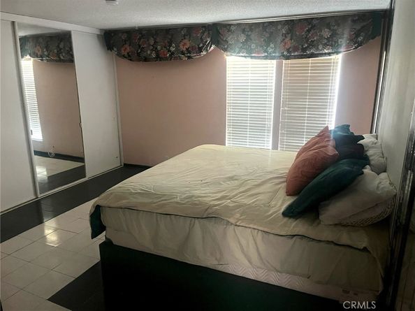 3050 Madison Avenue, Costa Mesa CA 92626