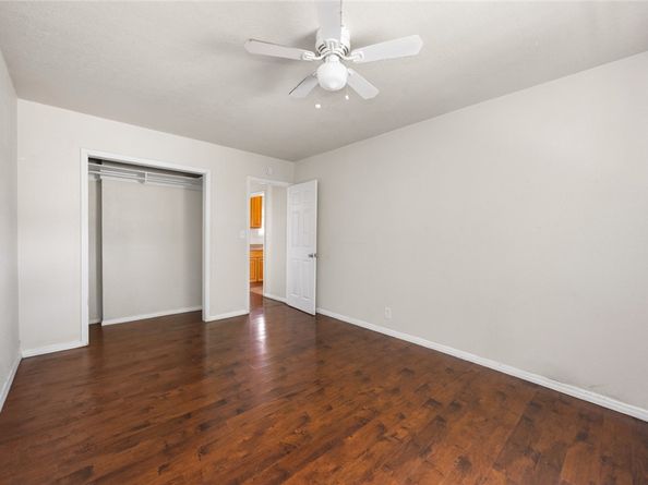 105 E Pomona Street, Santa Ana CA 92707