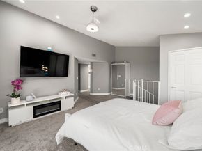 1995 Molino Avenue 301, Signal Hill CA 90755