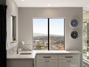1995 Molino Avenue 301, Signal Hill CA 90755