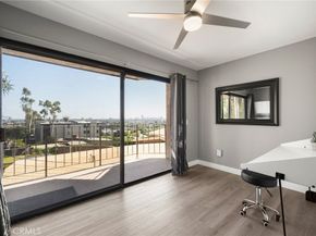 1995 Molino Avenue 301, Signal Hill CA 90755