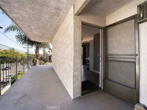 1995 Molino Avenue 301, Signal Hill CA 90755