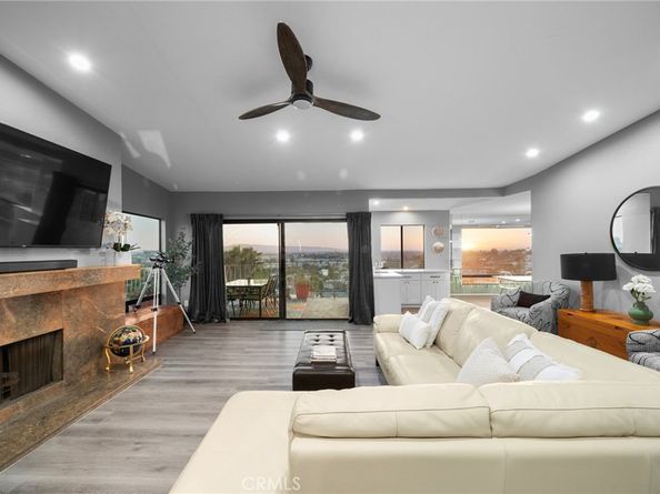 1995 Molino Avenue 301, Signal Hill CA 90755