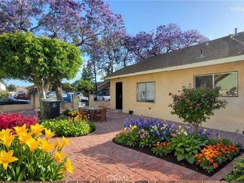 1003 W Myrtle Street