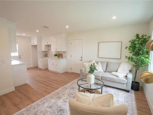 6022 Camerino, Lakewood CA 90713