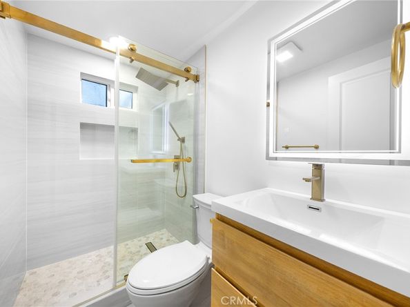 261 Zenith, La Puente CA 91744