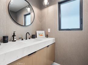 307 18th Street, Huntington Beach CA 92648