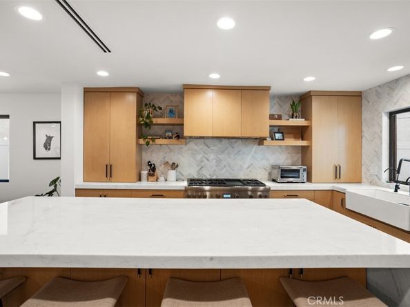 307 18th Street, Huntington Beach CA 92648