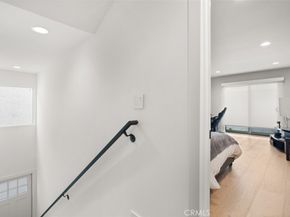 307 18th Street, Huntington Beach CA 92648