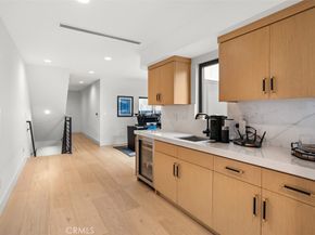 307 18th Street, Huntington Beach CA 92648