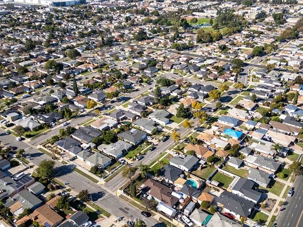 6324 Johnson, Long Beach CA 90805