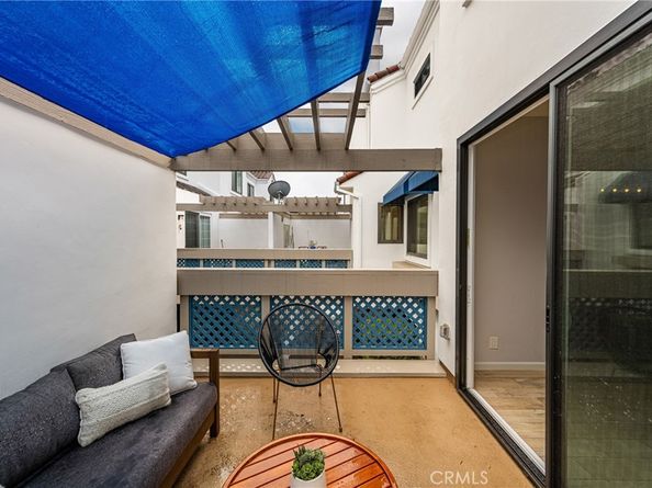 19451 Pompano 104, Huntington Beach CA 92648