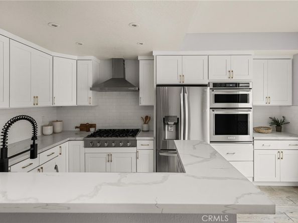 19451 Pompano 104, Huntington Beach CA 92648