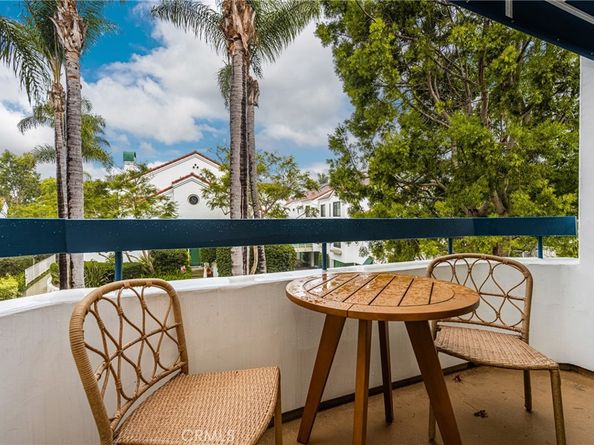 19451 Pompano 104, Huntington Beach CA 92648