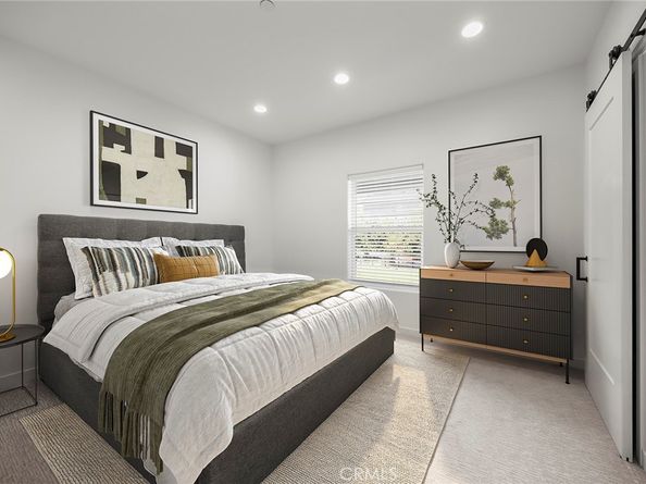 11828 S Louis Avenue, Whittier CA 90605