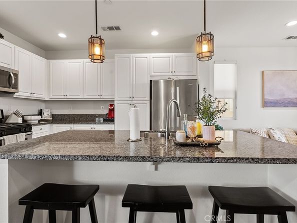 390 N Bellarose, Anaheim CA 92805
